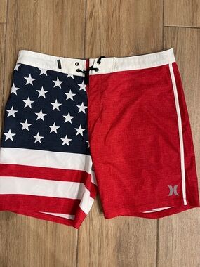 Hurley Men’s Red and Navy Star-Spangled Board Shorts